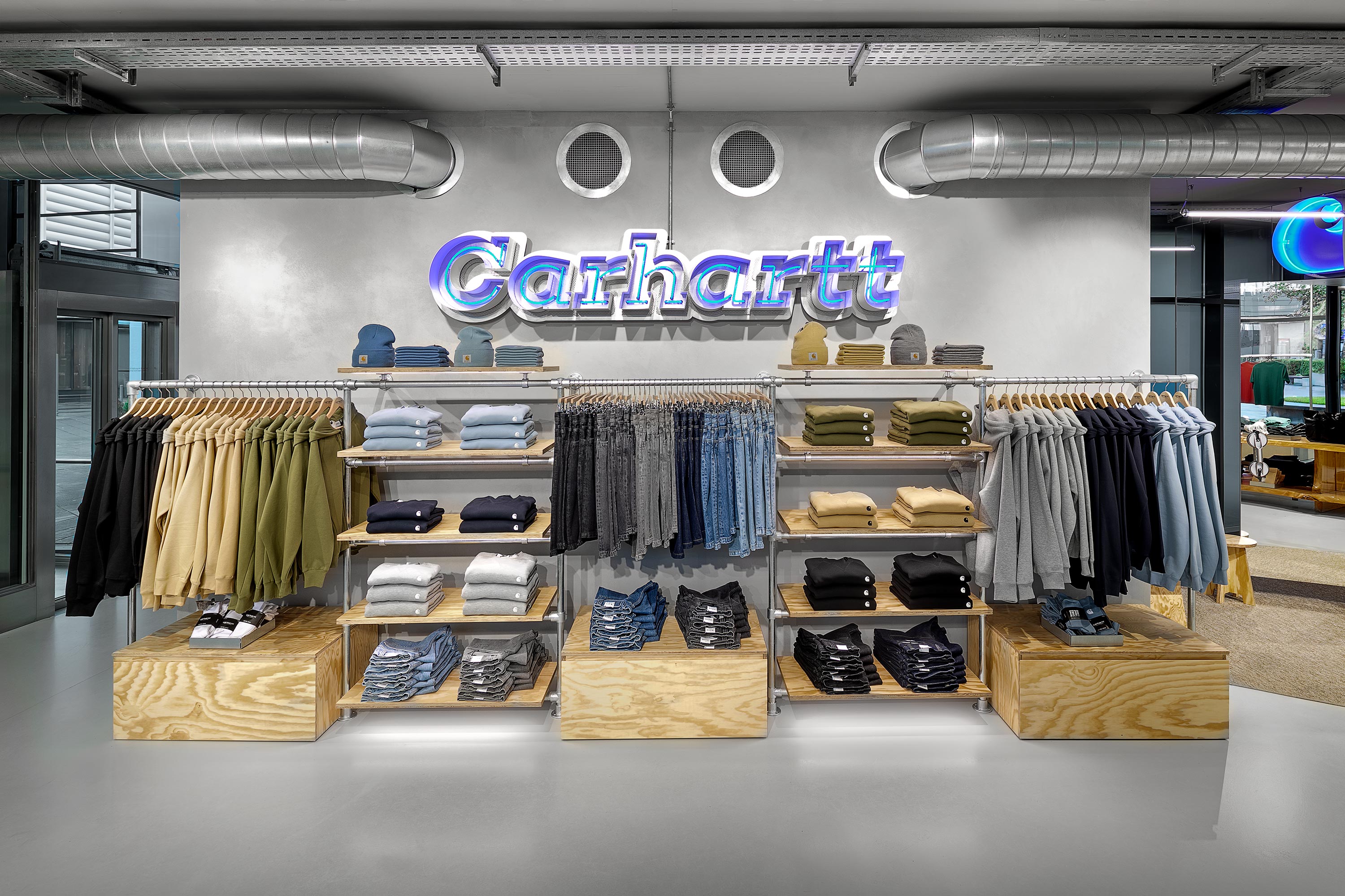 Carhartt — Retail photography by Daniel Stauch