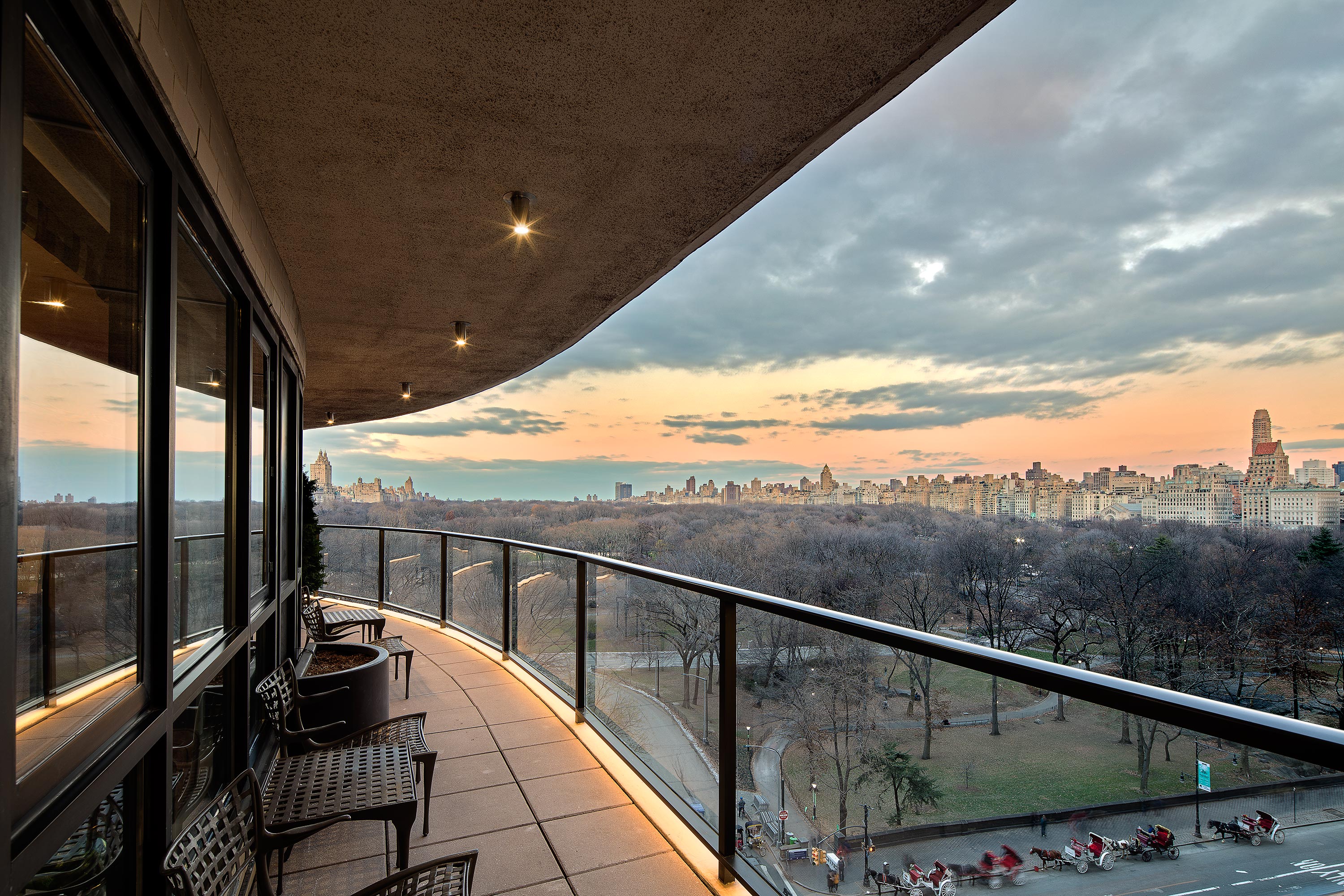 Central Park South · New York — Lighting design photography by Daniel Stauch, lighting design by Marras & Curtis