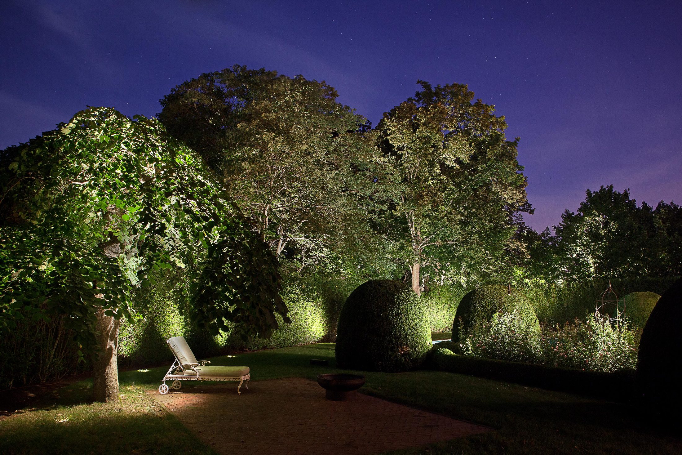 Sag Harbor — Lighting design photography by Daniel Stauch, lighting design by Marras & Curtis