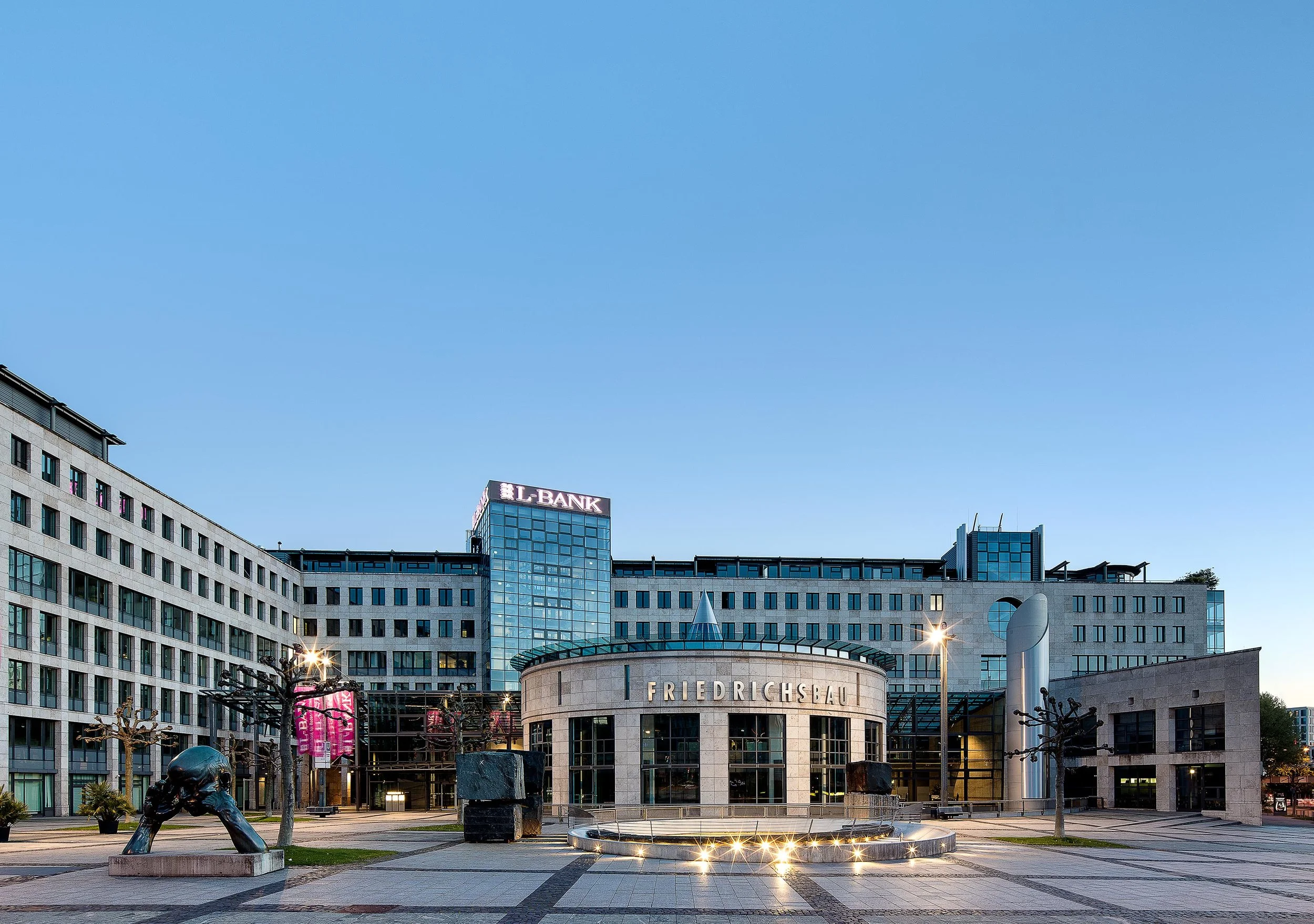 Friedrichsbau, Stuttgart — Daniel Stauch