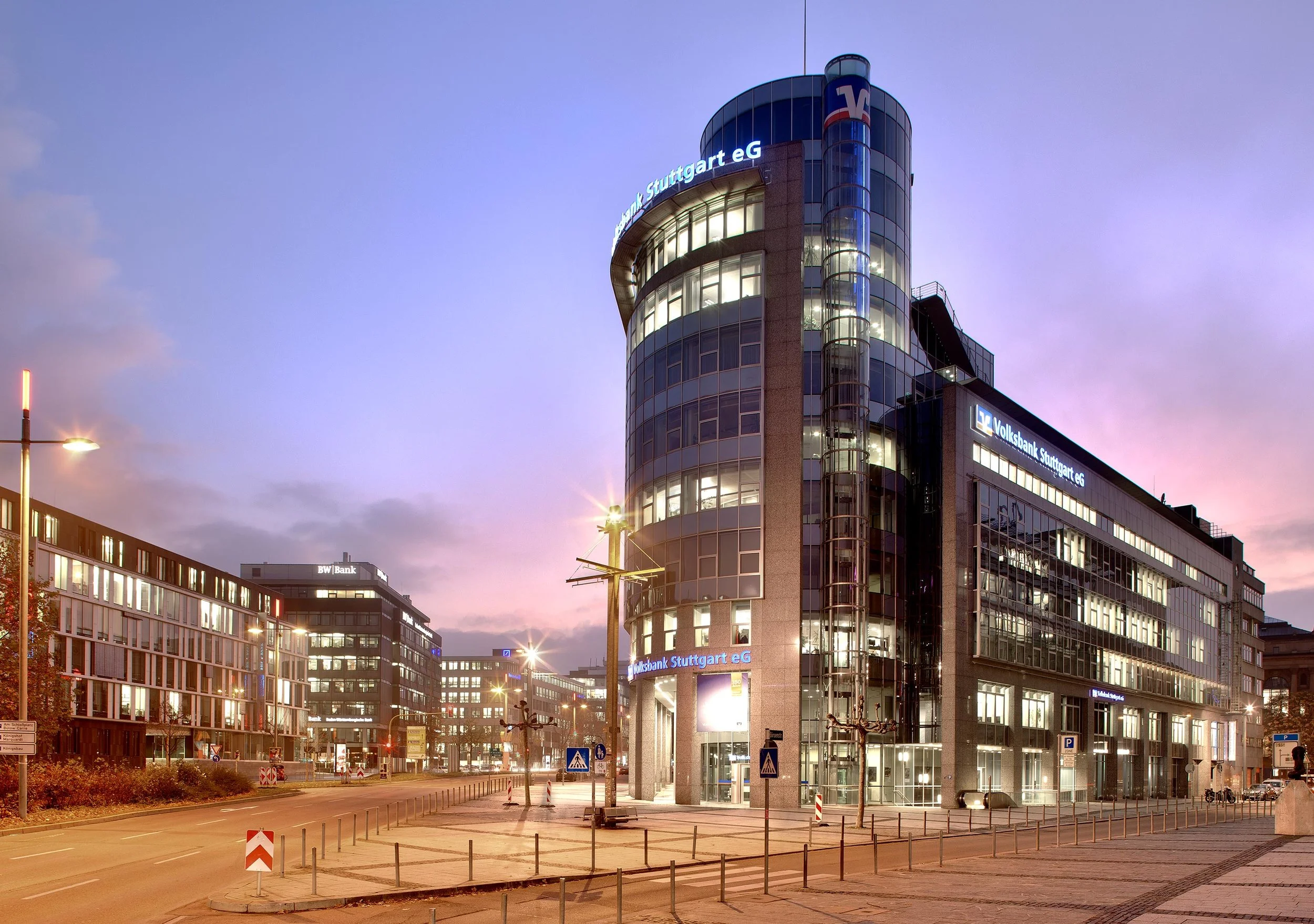 Volksbank, Stuttgart — Daniel Stauch